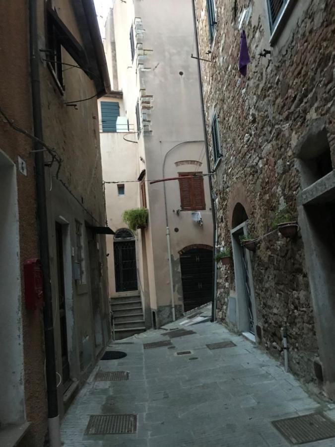 Apartamento La Casa Di Zoe Campiglia Marittima Exterior foto